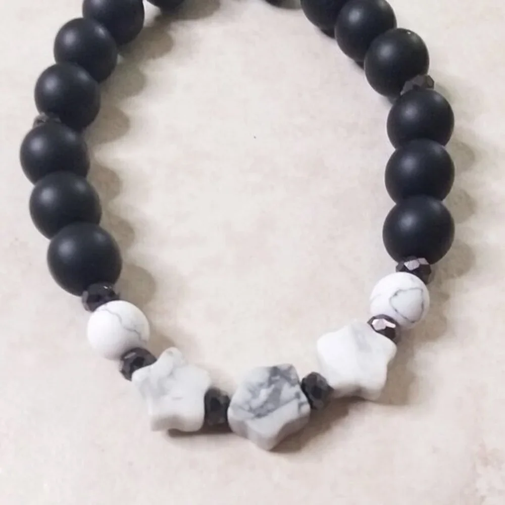 Black Stone + Gray Howlite Stars | Girl Teen Tomboy | Beaded Stretch Bracelet - Picture 6 of 7